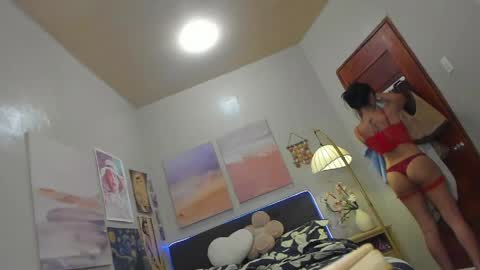 mona online show from May 2026 05:46:01 AM