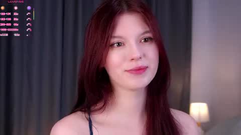 Snapshot of mitziefetters chatting on June 2026 01:10:02 AM Rosalie online show from June 2026 01:10:02 AM
