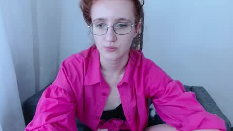 Snapshot of miya_here chatting on June 2026 09:18:01 AM Miya online show from June 2026 09:18:01 AM