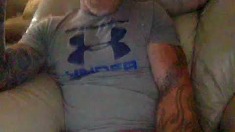 Snapshot of mjg175 chatting on June 2026 09:19:02 PM SexyRed online show from June 2026 09:19:02 PM