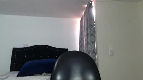 mmm_maryana1 online show from April 2026 06:42:01 PM
