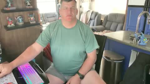 mmmthatsfunnn online show from February 2026 08:29:01 PM