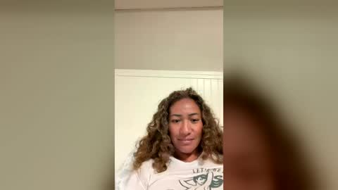 Snapshot of moana_mack chatting on July 2026 03:32:02 AM moana_mack online show from July 2026 03:32:02 AM