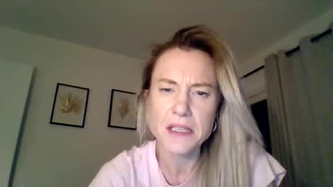 mockingbirds91 online show from April 2026 09:21:01 AM