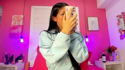 Snapshot of models_sophia chatting on July 2026 07:27:01 PM Sophia online show from July 2026 07:27:01 PM