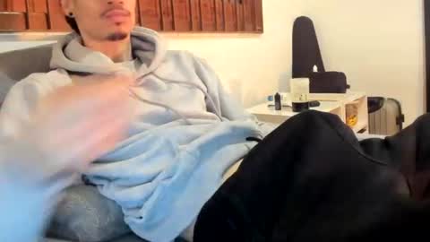 Snapshot of moderdelier chatting on July 2026 02:09:02 PM DigBreed online show from July 2026 02:09:02 PM
