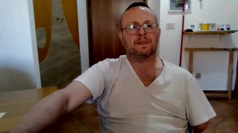 Snapshot of modesto1969 chatting on June 2026 04:23:01 PM modesto1969 online show from June 2026 04:23:01 PM