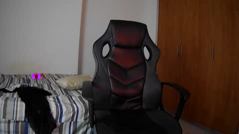 Snapshot of modexusparty chatting on February 2025 07:29:01 PM modexusparty online show from February 2025 07:29:01 PM