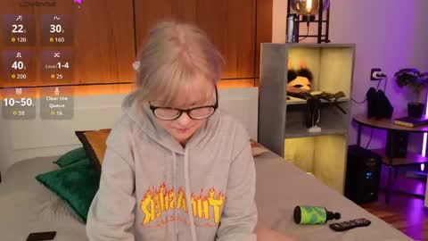 moliqin online show from April 2026 01:41:02 PM