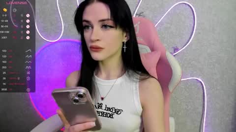 Molly - online show from May 2026 03:02:01 AM