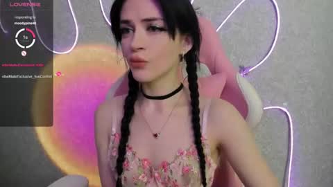 Molly - online show from June 2026 02:49:01 AM