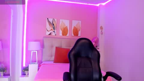    online show from March 2026 01:15:02 PM