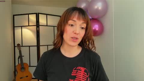 Snapshot of molly_marmalade_ chatting on July 2026 06:24:02 PM MOLLY online show from July 2026 06:24:02 PM