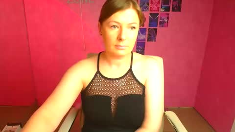 Molly online show from April 2026 12:29:02 PM