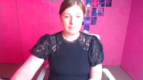 Molly online show from May 2026 11:50:01 AM