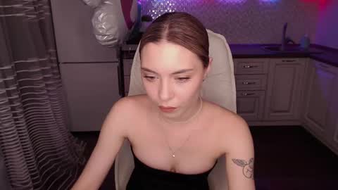 molly_wheel online show from February 2025 11:44:02 AM