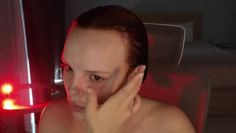 Molly online show from April 2026 07:11:01 AM