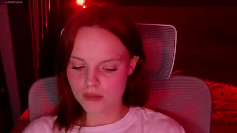 Molly online show from May 2026 02:23:01 PM