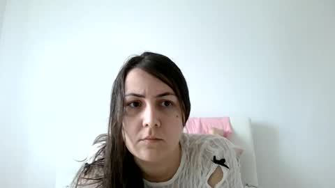 Molly online show from March 2026 06:03:02 AM