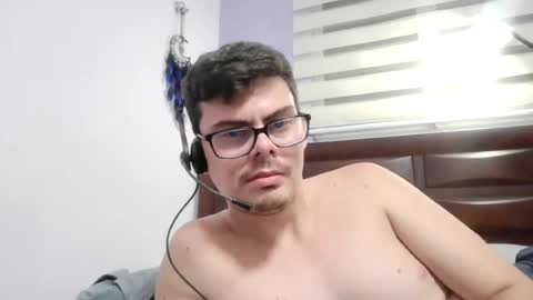 mommyb0y online show from July 2026 04:36:01 AM