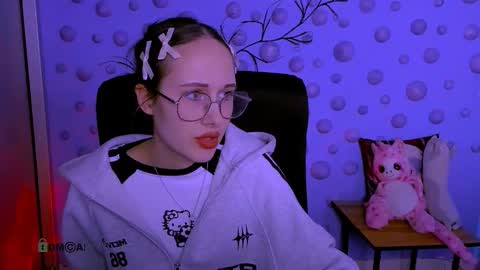 Mona  online show from March 2026 08:14:01 PM