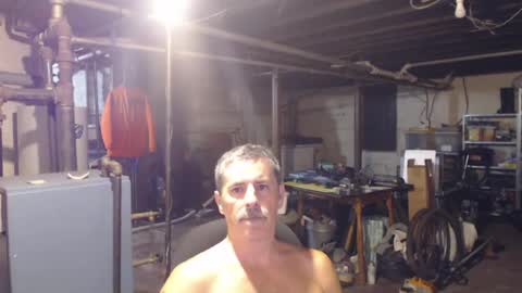 Snapshot of moneymfk chatting on July 2026 02:32:01 AM moneymfk online show from July 2026 02:32:01 AM