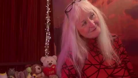 Monika    online show from April 2026 02:01:01 AM