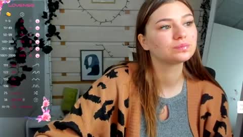 Monika online show from March 2026 01:54:02 PM