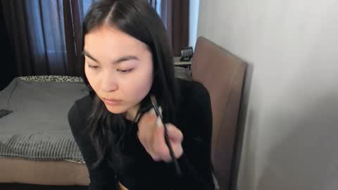 Zoe online show from March 2026 01:05:01 PM