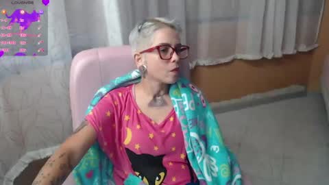 Luna online show from June 2026 03:15:02 PM