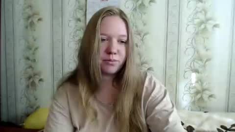 moon_linght000 online show from July 2026 02:03:02 AM