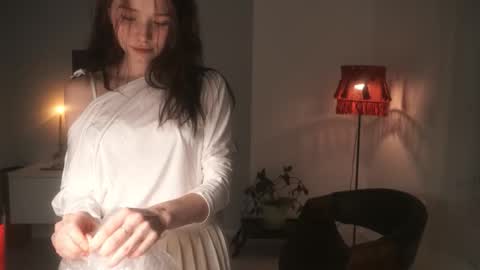 Snapshot of moonfaced_ chatting on February 2026 04:46:01 PM Ann online show from February 2026 04:46:01 PM