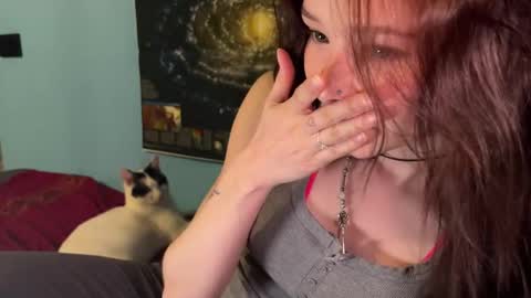 Snapshot of moonfaced_ chatting on March 2026 05:41:02 PM Ann online show from March 2026 05:41:02 PM