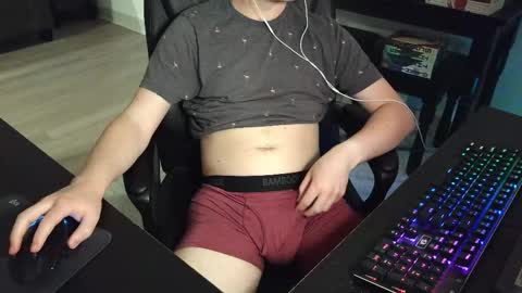 moonlighter7 online show from May 2026 03:44:01 AM