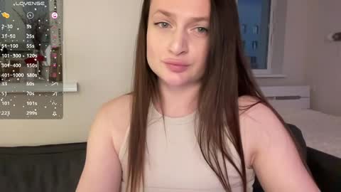 Mooonika80 online show from June 2026 06:12:01 PM