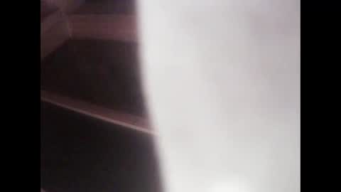 moos1 online show from October 2025 07:13:01 PM