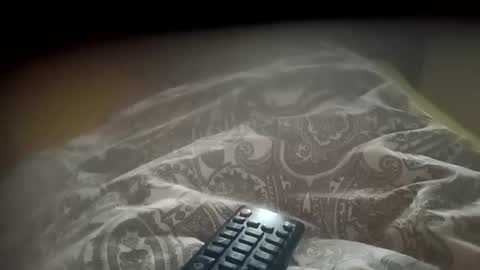 moos1 online show from February 2026 01:47:01 PM