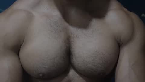 moreno1muscular online show from September 2025 06:51:02 AM