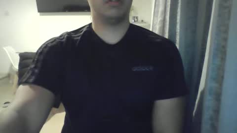 Jos Luis online show from October 2025 06:41:02 PM