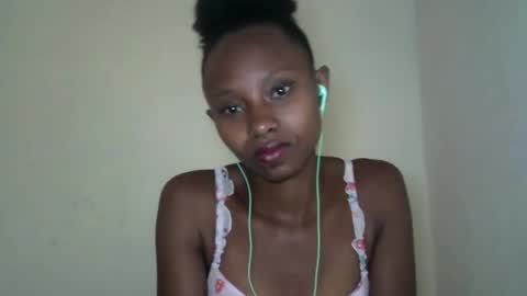 morgane_69 online show from May 2026 08:10:01 AM