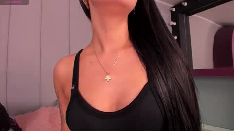 Morgan online show from November 2025 03:39:01 AM