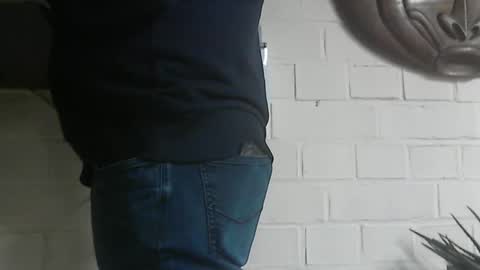 Snapshot of motofann2 chatting on January 2025 11:24:01 AM motofann2 online show from January 2025 11:24:01 AM