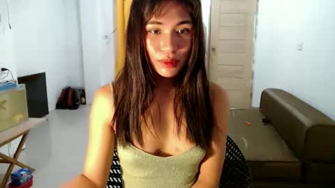 mouiline_rouge69 online show from March 2026 01:47:01 AM