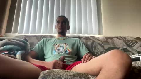 mouli23r online show from April 2026 09:52:01 PM