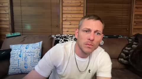 mr_anonymous025 online show from April 2026 09:18:01 AM