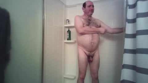 MrAnonymou57 online show from April 2026 04:01:01 PM