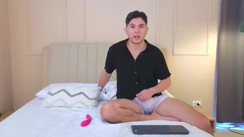 Danny  Aleja online show from March 2026 07:20:02 PM