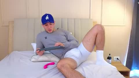 Danny  Aleja online show from April 2026 04:03:01 PM