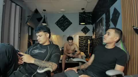 mr_mois online show from July 2026 06:38:02 AM