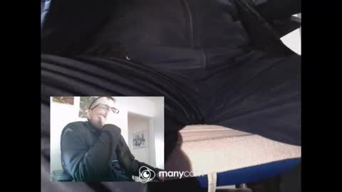 Snapshot of mrduplo1975 chatting on February 2026 12:28:01 PM MrJohnsen1975 online show from February 2026 12:28:01 PM